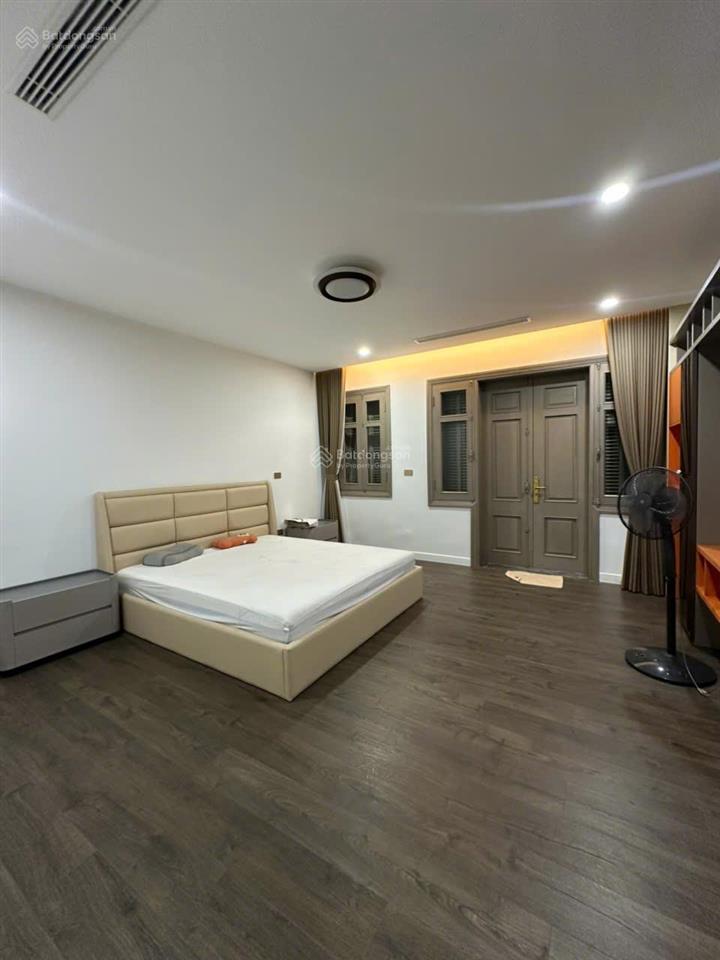 Chính chủ cần cho thuê nhà biệt thự tại kđt việt hưng, long biên, 200m2 xd 4 tầng, giá 45 triệu