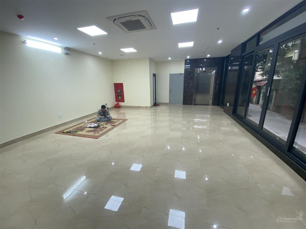Cho thuê nhà riêng lê thanh nghị, bạch mai 63m² 4 tầng, nhà mới 100%, trang bị thang máy, điều hòa