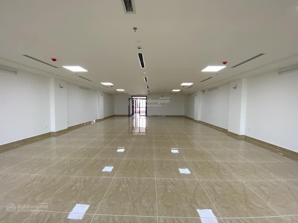 Cho thuê nhà mp hồng tiến, 50m2 7 tầng, mt 6,2m vị trí kinh doanh, trang bị đủ thang máy, điều hòa