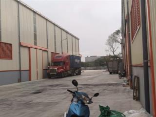 Cho thuê 240m2 kho đức giang, khung thép mái tôn, có điện 3 pha, nước sạch, đường xe công, giá 130k