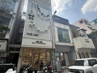 Cho thuê nhà mp mai hắc đế, hai bà trưng 80 m2 4 tầng. đủ điều hoà. giá 45 triệu