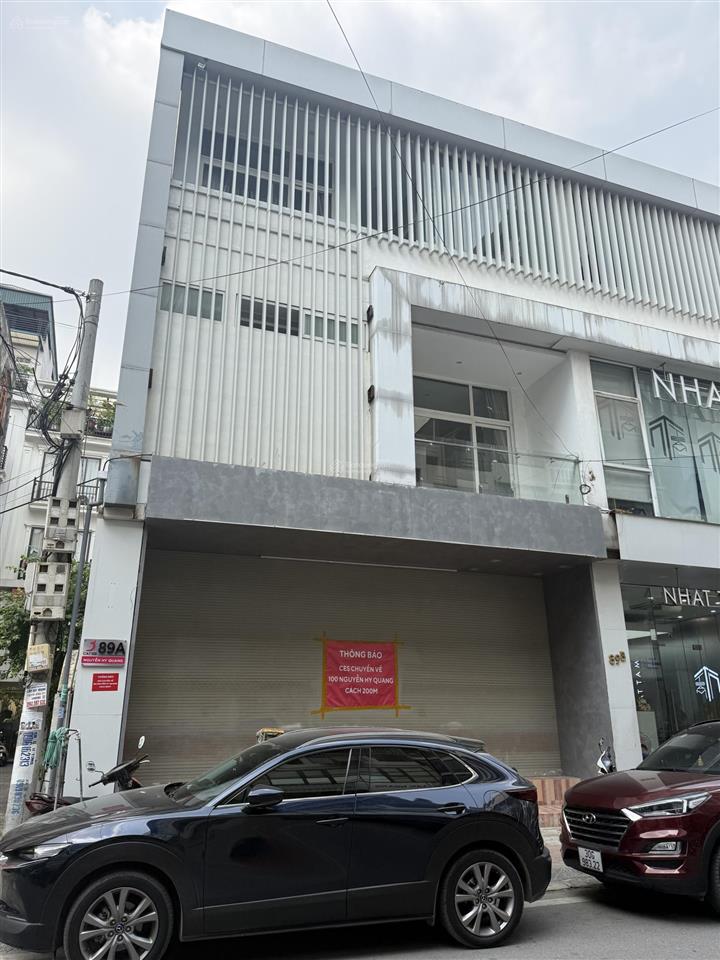 Cho thuê nhà mặt phố kim ngưu, hai bà trưng, hbt 200 m2 3 tầng. mt 12 m. thông sàn. giá 180 triệu