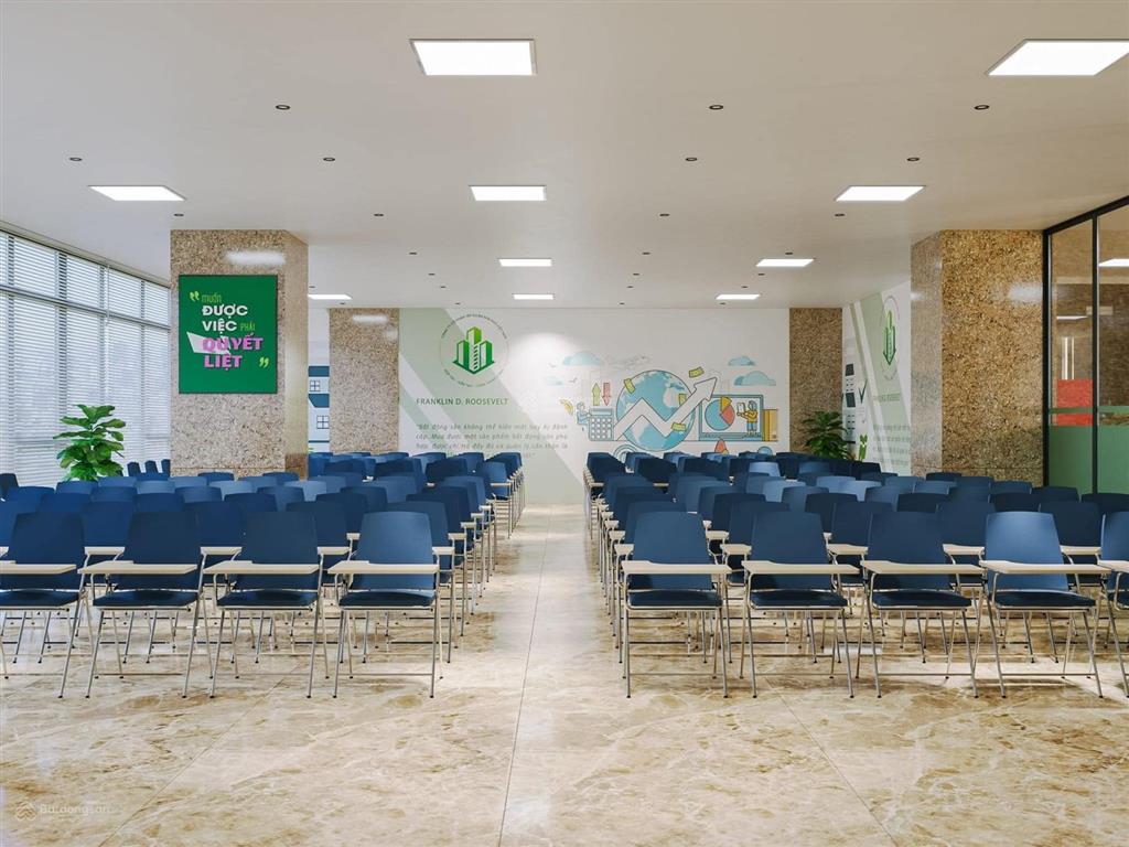 Cho thuê sàn văn phòng tại mp nguyễn văn cừ 200m2, mt 9m, thông sàn hai thang máy, giá 38 triệu