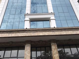Cho thuê nhà mặt phố cự khối, long biên 60m2 5 tầng, thông sàn thang máy, giá 30 triệu