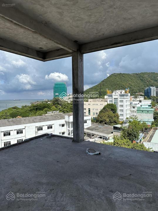 Bán tòa nhà mặt phố đường trần nguyên hãn  khu bãi trước vũng tàu  s=300m2 =10x30m=8 tầng  50 tỷ