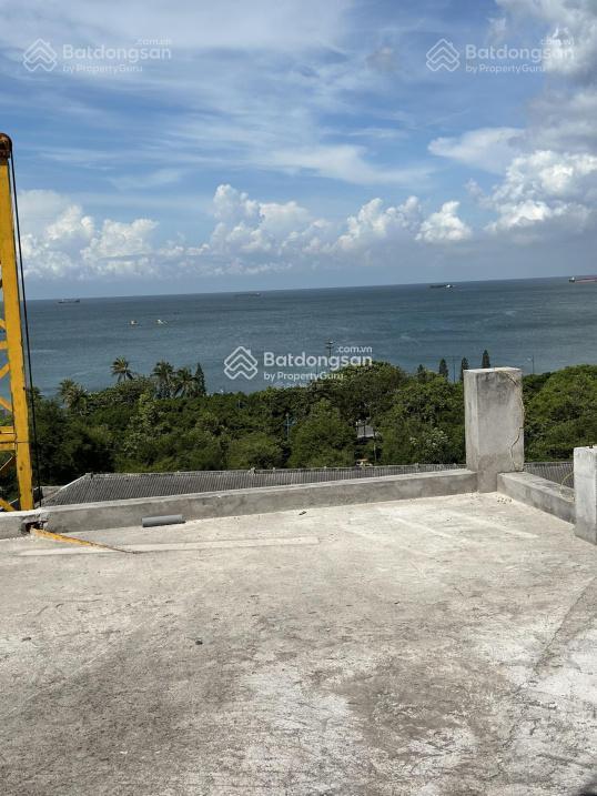Bán tòa nhà mặt phố đường trần nguyên hãn  khu bãi trước vũng tàu  s=300m2 =10x30m=8 tầng  50 tỷ