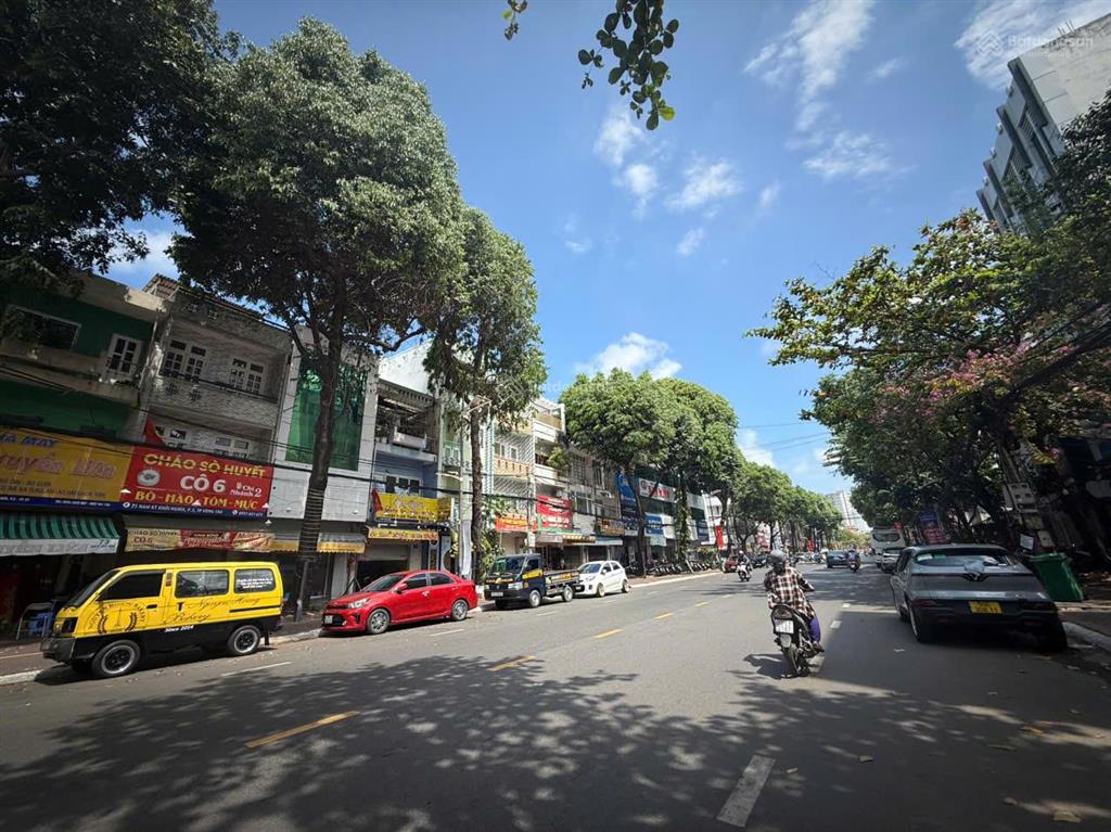 Bán nhà mặt tiền nam kỳ khởi nghĩa  ngay trung tâm vũng tàu  s=85m2=4,3x20m =4 tầng 16,5 tỷ