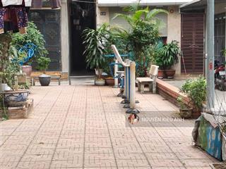 Bán gấp trước tết ko qua sàn
tt 8/3 tầng thấp  sổ to 2 thoáng  dt sử dụng~40 m vskk 2,69 tỷ ctl