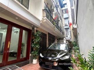 Bán nhà 35m2 x 5t phố trương định mt rộng ô tô đỗ cửa, giá 9,6 tỷ ctl sđcc a4 ko qh nhà đẹp ở ngay
