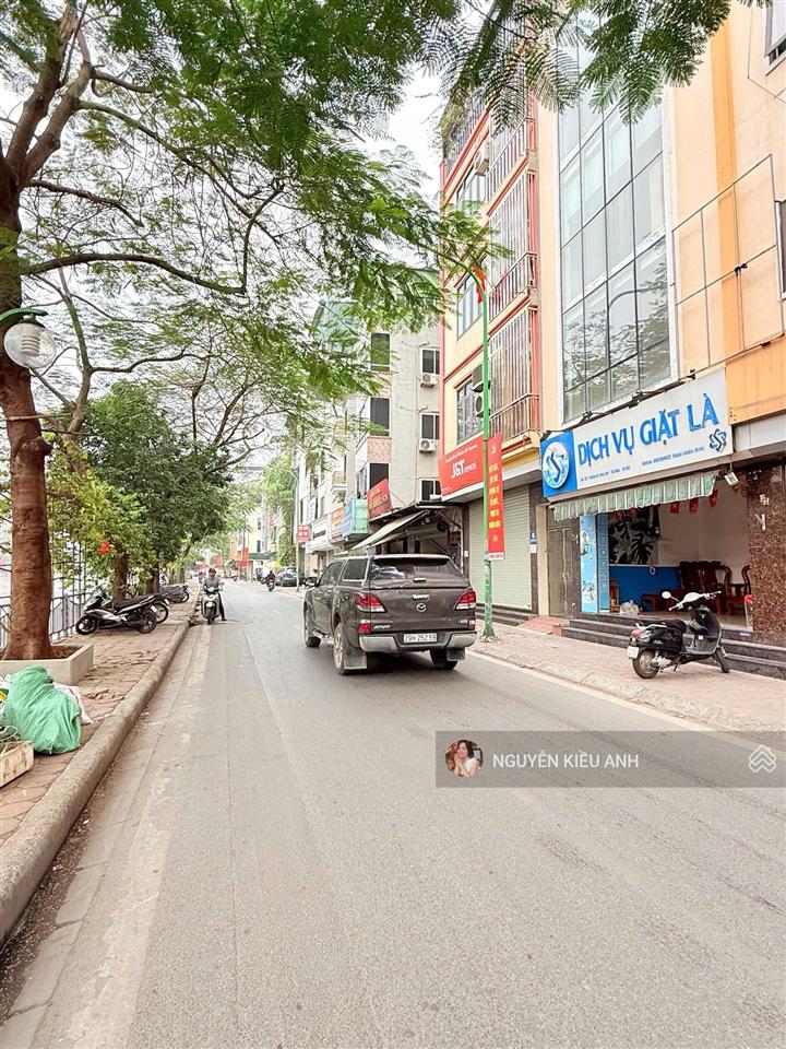 Bán nhà đền lừ xây mới 58m5t ô tô đỗ cửa  ngõ thông  sđcc ko qh 8p full nội thất chỉ 14,6 tỷ