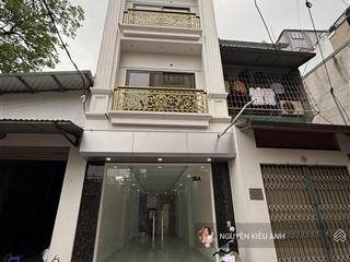 Hiếm  phố hồng mai 35m 4t  10m ra ô tô ngõ 3 gác tránh ở ngay  sđ a4 ko qh chỉ 9,85tỷ ctl
