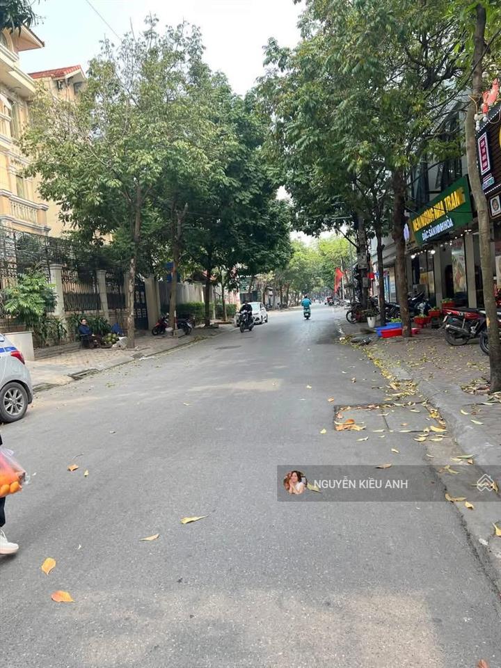 Xuân la tây hồ  55m đất  ô tô đỗ cửa  ngõ thông  sát hồ tây ngoại giào đoàn chỉ 11,8 tỷ ctl
