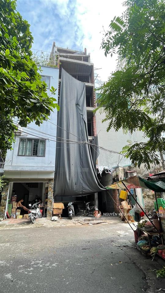 Bán nhà mặt phố trần khát chân 24m 4t  mt 3,8m kd đỉnh  vỉa hè rộng hiếm nhà bán 14,3 tỷ sđcc ctl
