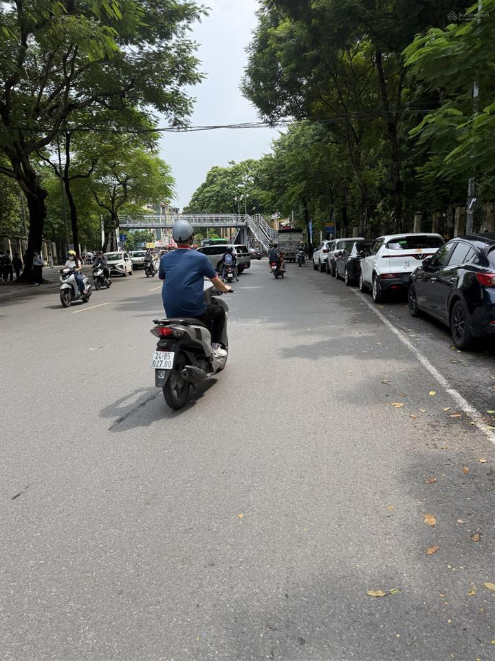 Hiếm 10m ra phố  phân lô  gara lê thanh nghị 52.8m  4tchỉ 17,85 tỷ sđcc mt khủng khu lõi hai bà