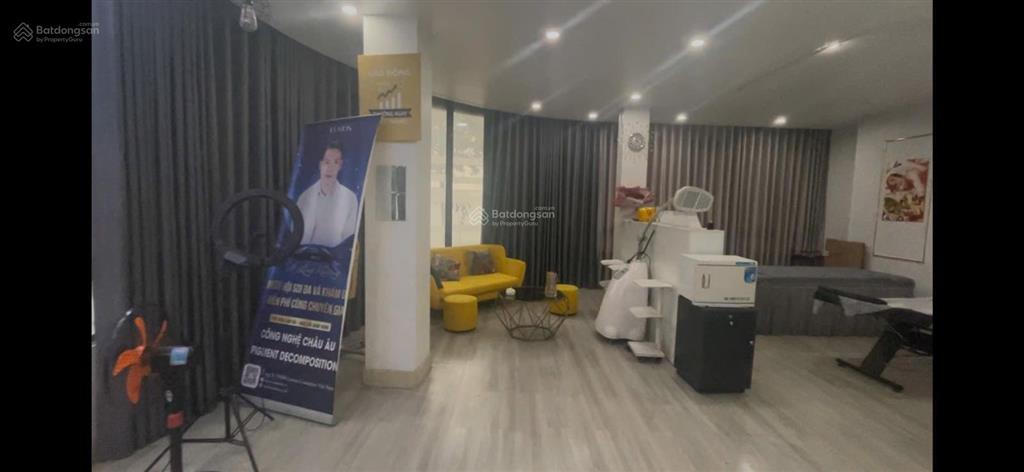 Cho thuê nhà lô góc 180m nguyễn hữu thọ, linh đàm mặt bằng lô góc 180m 25 triệu
