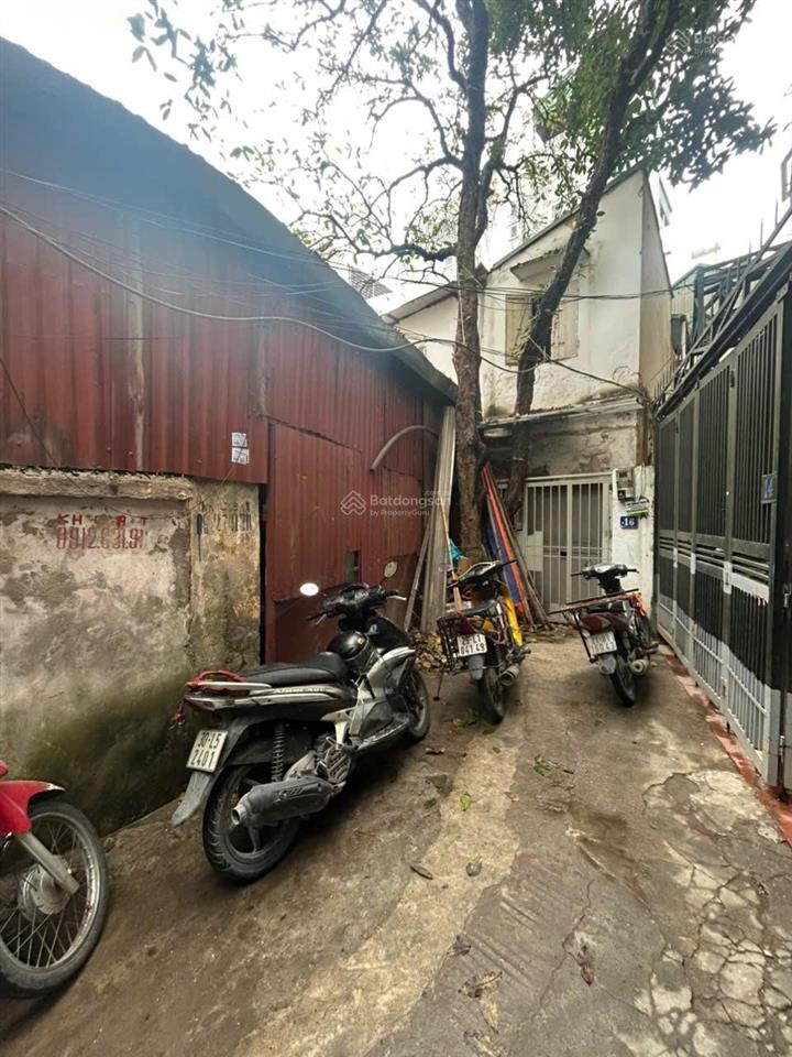 Bán đất tặng nhà 2 tầng 92 m2  mt 8 m 24 tỷ ctl, sổ đỏ chính chủ không quy hoạch khu hiếm nhà bán