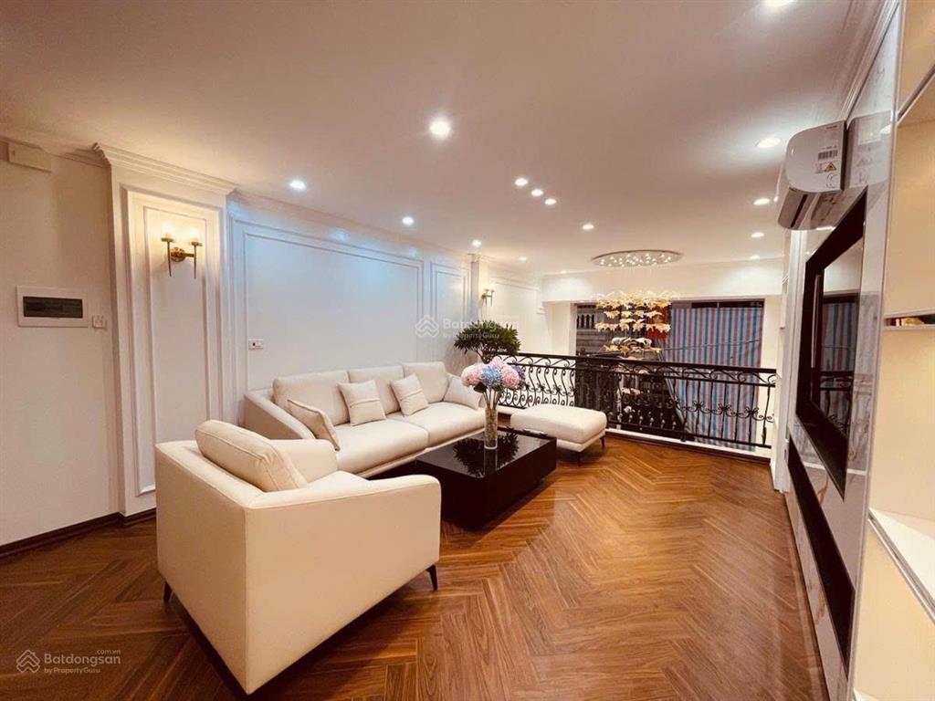 Bán nhà phân lô gara kim đồng 45m2  7t thang máy gpxd đầy đủ xách vali về ở ngay 20,3 tỷ ctl