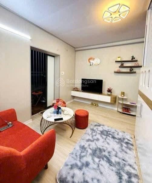 Bán nhanh  tập thể lô góc  170 hồng mai  tầng 2  50m  2pn  hàng fo  giá tốt.