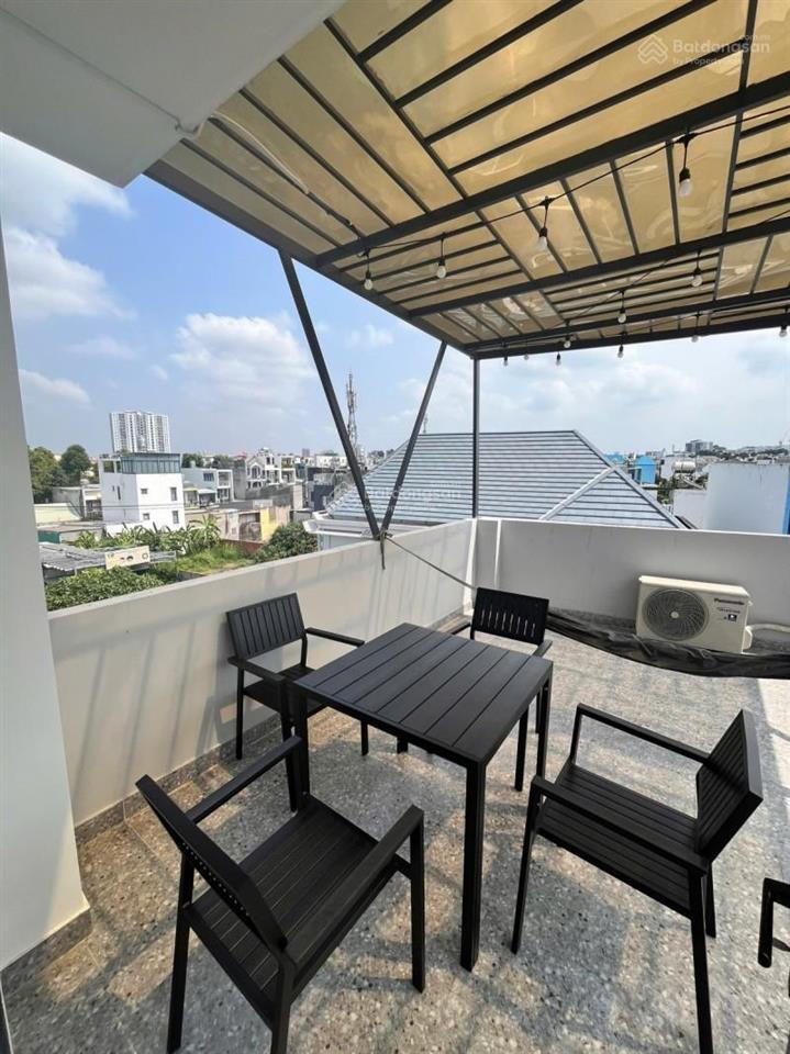 Gấp bán  giảm 2 tỷ  chdv hẻm xe hơi  trường thọ sát vành đai 2