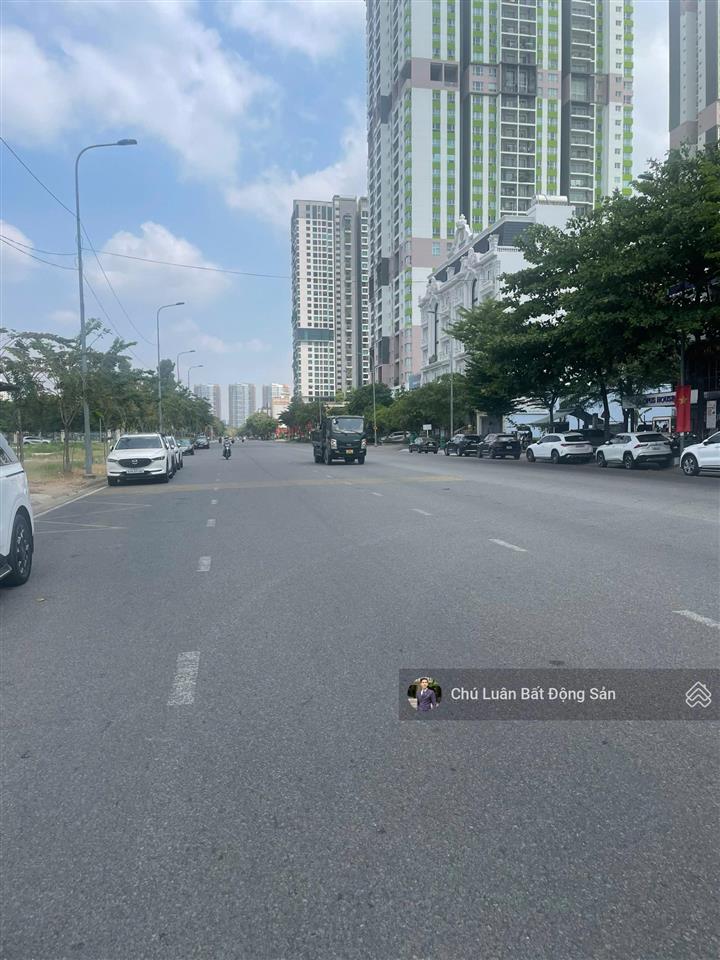 Bán nhà ngang 13m mặt tiền quốc hương  thảo điền, quận 2. 195m2 (13x15m), hầm 6 tầng. giá 73 tỷ