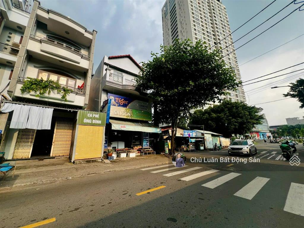 Siêu rẻ! bán nhà góc 2 mặt tiền đinh tiên hoàng. dt 390m2 (15x26m), ctxd hầm 8 tầng. giá 85 tỷ