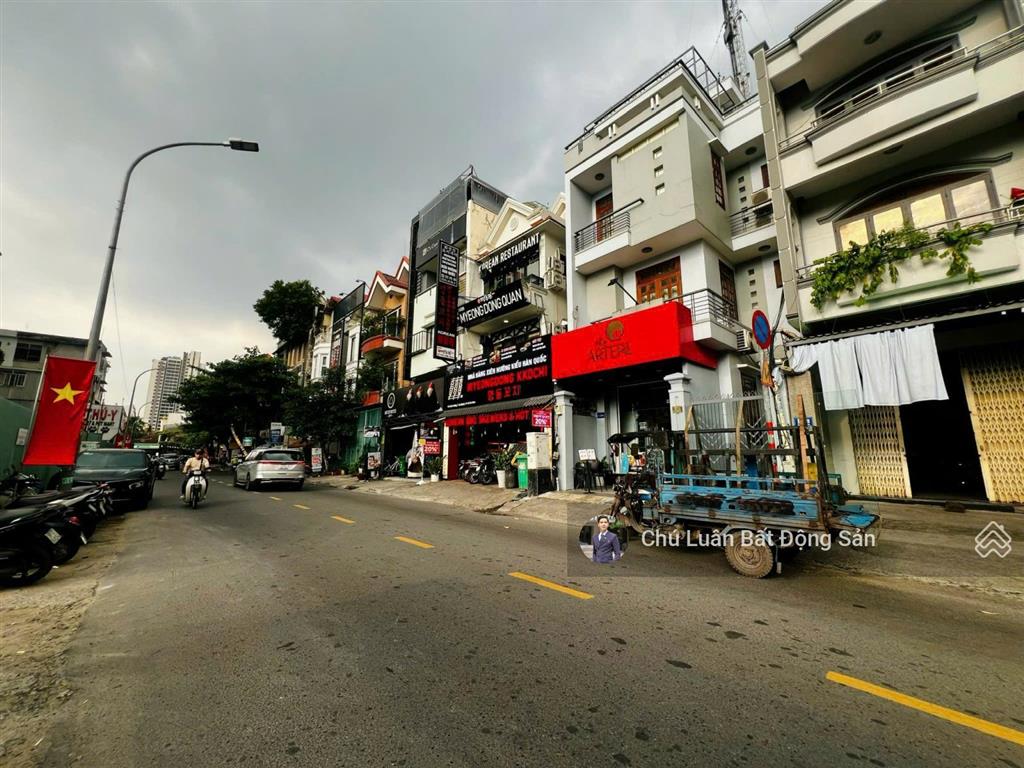 Siêu rẻ! bán nhà góc 2 mặt tiền đinh tiên hoàng. dt 390m2 (15x26m), ctxd hầm 8 tầng. giá 85 tỷ