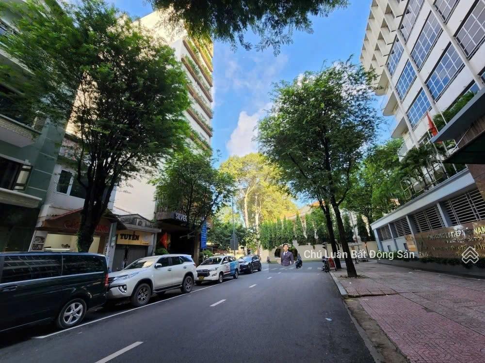 Bán nhà góc 2 mặt tiền đường nguyễn đình chiểu, quận 1. 96m2(8x12m), 4tầng, hđt 120tr/tháng. 33 tỷ