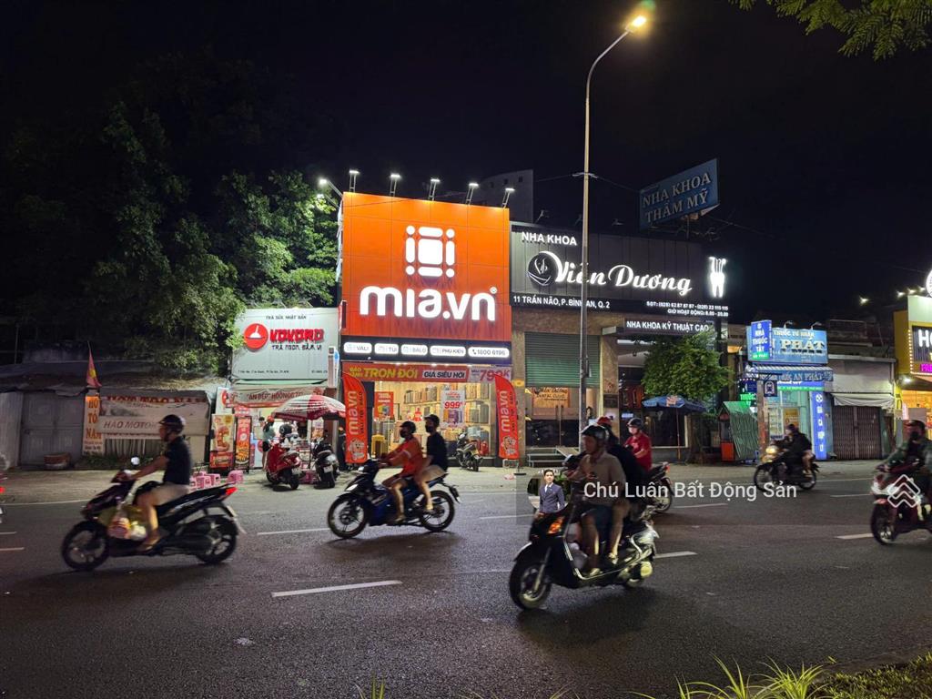 Bán hotel mặt tiền bùi thị xuân. dt 145m2 (9x16m), 10 tầng, 55 phòng, hđt 750tr/tháng. chỉ 145 tỷ