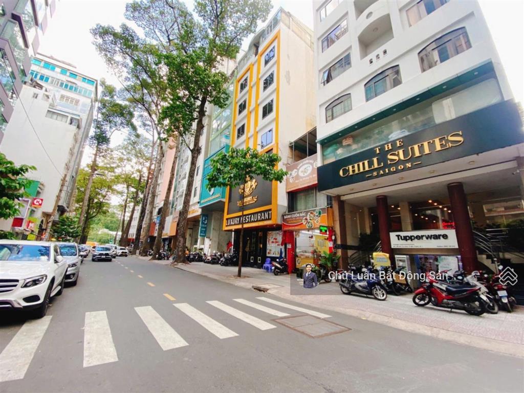 Bán nhà mặt tiền đường 30m ung văn khiêm. dt 1200m2 (20x60m). ctxd 2 hầm 12 tầng. giá 150 tỷ