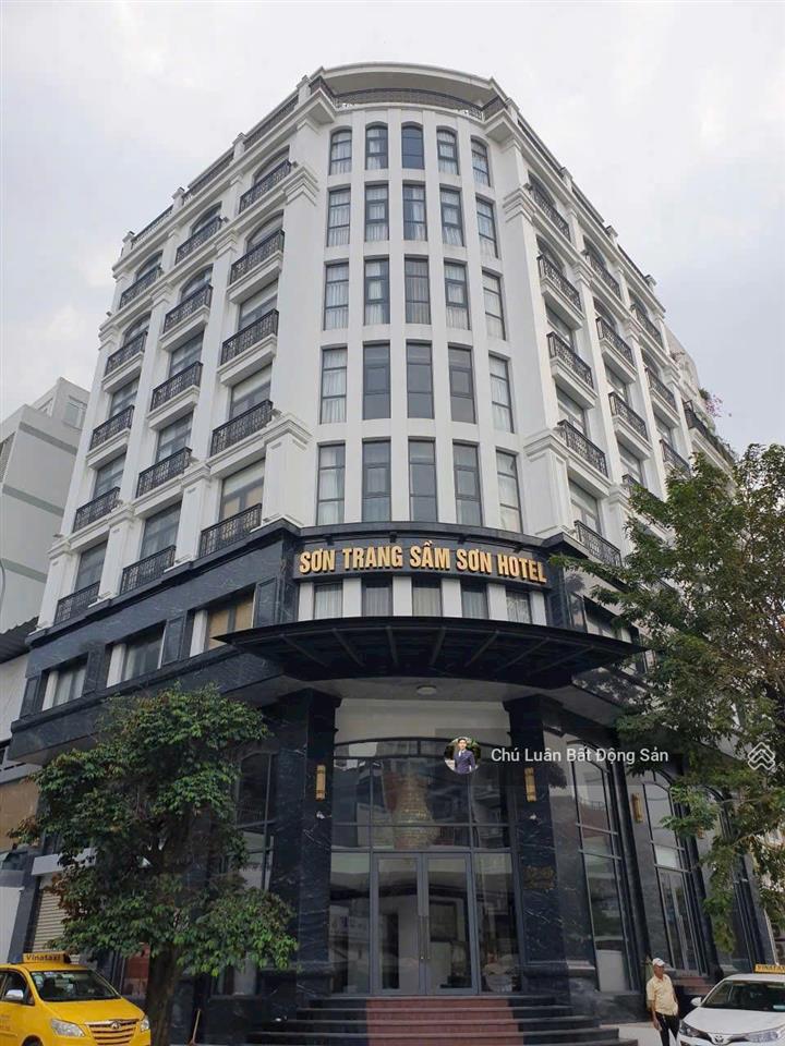 Bán khách sạn sư vạn hạnh, quận 10 (ngay vạn hạnh mall). 232m2 (11x22m), hầm7tầng, 350tr/th. 68 tỷ