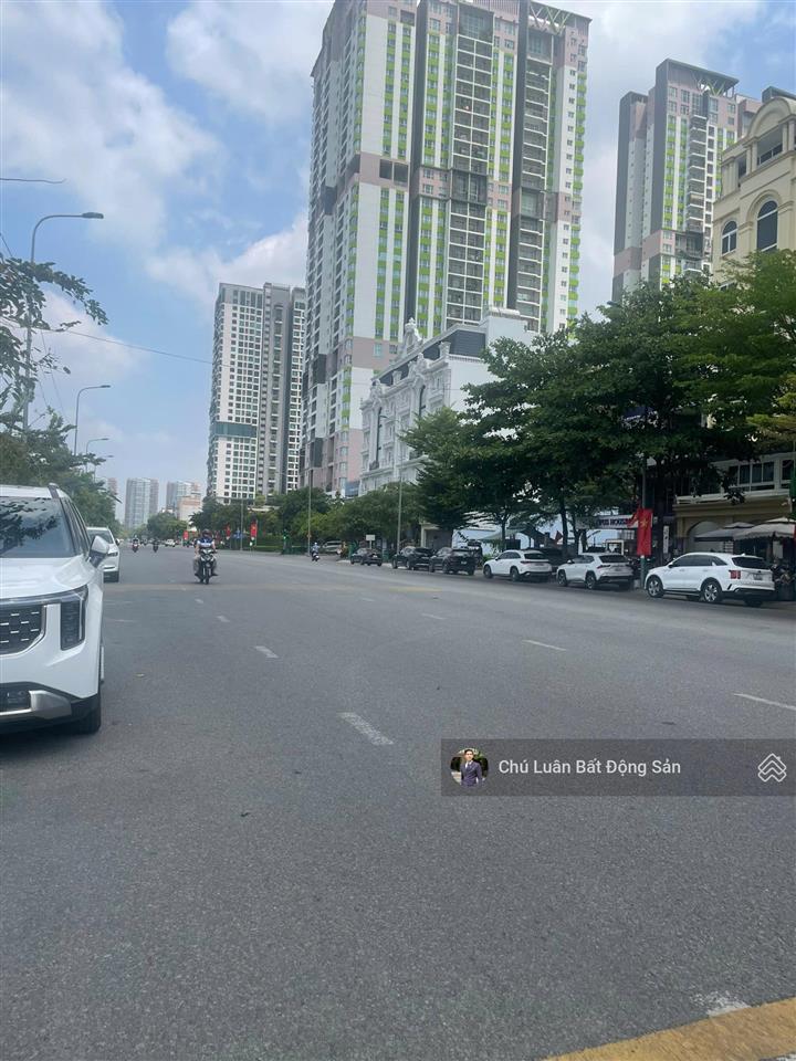 Bán nhà ngang 13m mặt tiền quốc hương  thảo điền, quận 2. 195m2 (13x15m), hầm 6 tầng. giá 73 tỷ