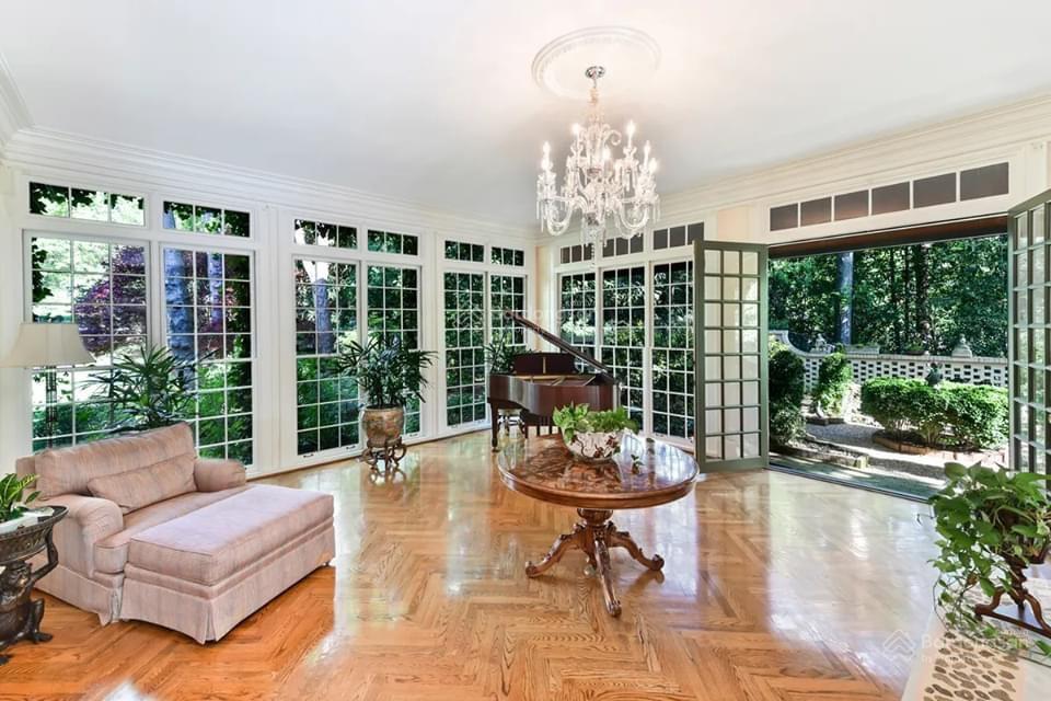 Biệt thự giá hời nam kỳ khởi nghĩa, q3. 180m2 (9x19m)  4 tầng  ngang quá đẹp  hàng hiếm. 35,2 tỷ