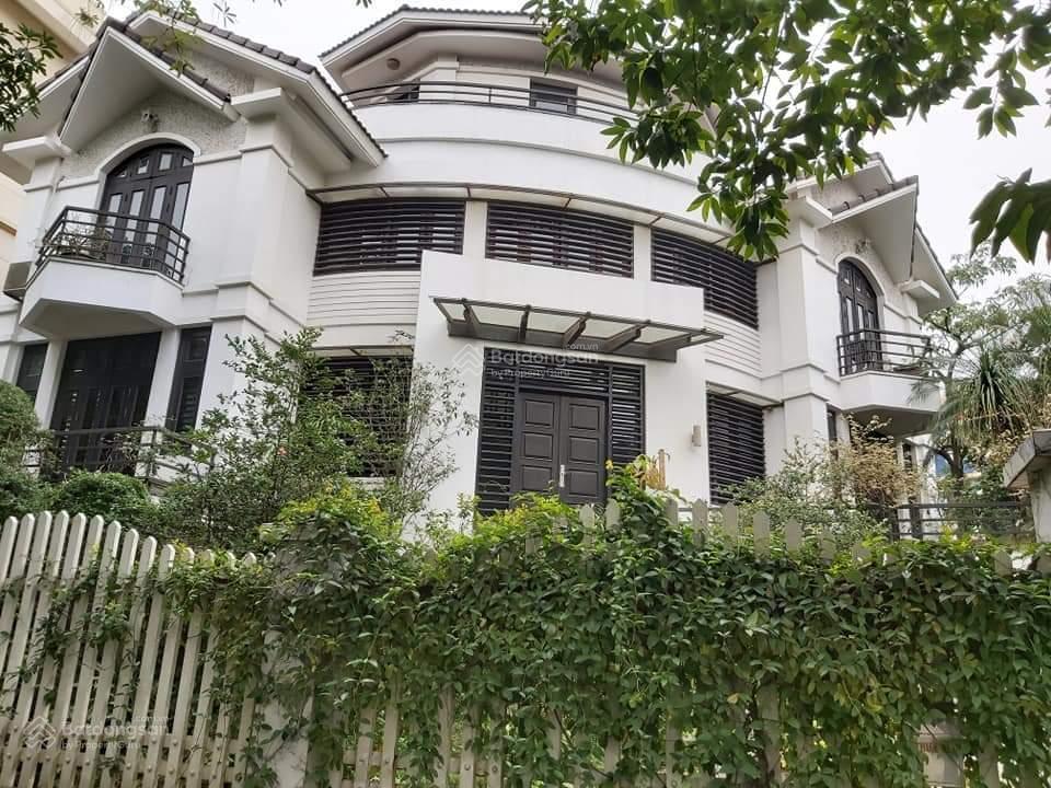 Biệt thự giá hời nam kỳ khởi nghĩa, q3. 180m2 (9x19m)  4 tầng  ngang quá đẹp  hàng hiếm. 35,2 tỷ
