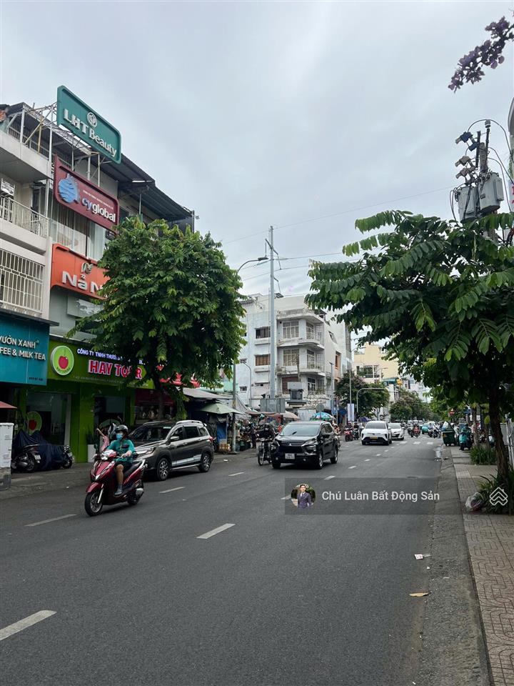 Bán nhà đi định cư. mặt tiền nguyễn đình chiểu, quận 3. 115m2(6,5x19m), 5 tầng, giá bán 60 tỷ