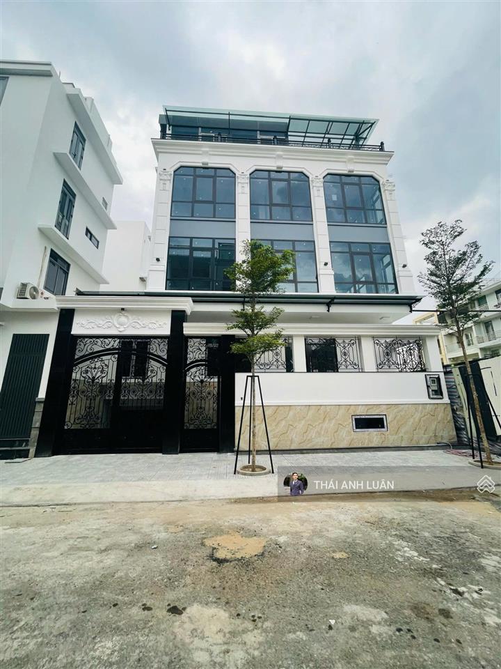 Quá khủng! bán nhà mặt tiền hai bà trưng, quận 3  chỉ 165 tỷ. 392,9m2(15x28m), h3t, hđt 250tr/th