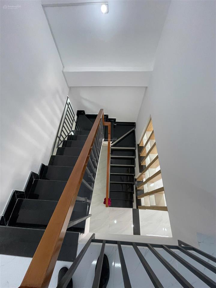 Bán nhà ngay chợ gò xoài, bình tân gần chợ hẻm 6m dt4x16m 1 lầu 3pn giá 6.1tỷ tl