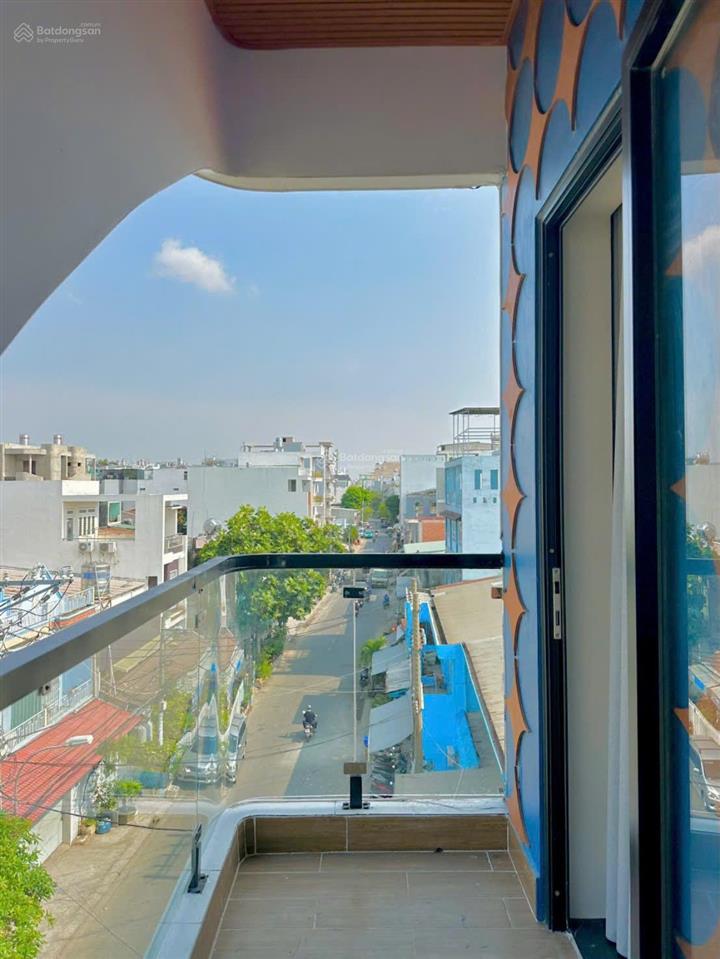 Bán nhà vip lê văn quới  full nội thất cực xịn dt 4x24.5m 4.5 tấm hẻm 12m thông giá 13,7 tỷ tl