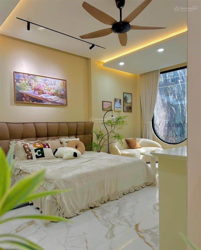 Bán nhà vip lê văn quới  full nội thất cực xịn dt 4x24.5m 4.5 tấm hẻm 12m thông giá 13,7 tỷ tl