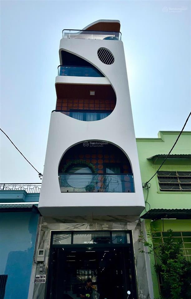 Bán nhà vip lê văn quới  full nội thất cực xịn dt 4x24.5m 4.5 tấm hẻm 12m thông giá 13,7 tỷ tl