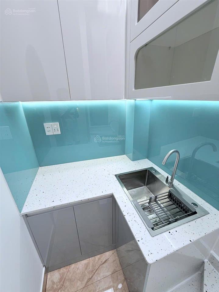 Chỉ 3,5 tỷ còn thương lượng nhà mặt tiền kinh doanh đường văn cao 3.6x3.6m 2 lầu