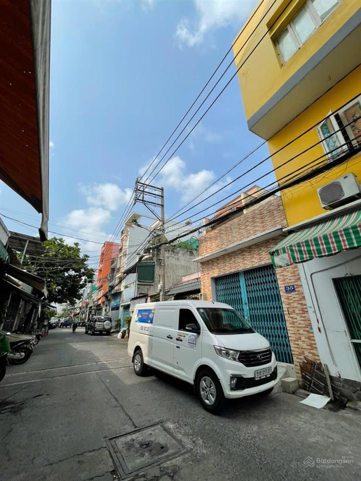Nhà mặt tiền ngay chợ đường số 1a bhha 4x22m cấp 4 đường 10m thông giá 7,8 tỷ tl