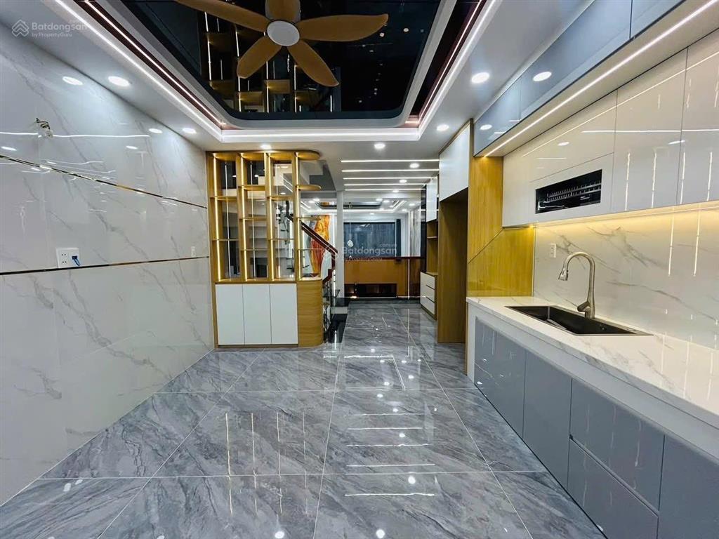 Bán nhà mới giá tốt hương lộ 2, dt 4x14m, 4.5 tấm hẻm 5m thông giá 7.6 tỷ tl