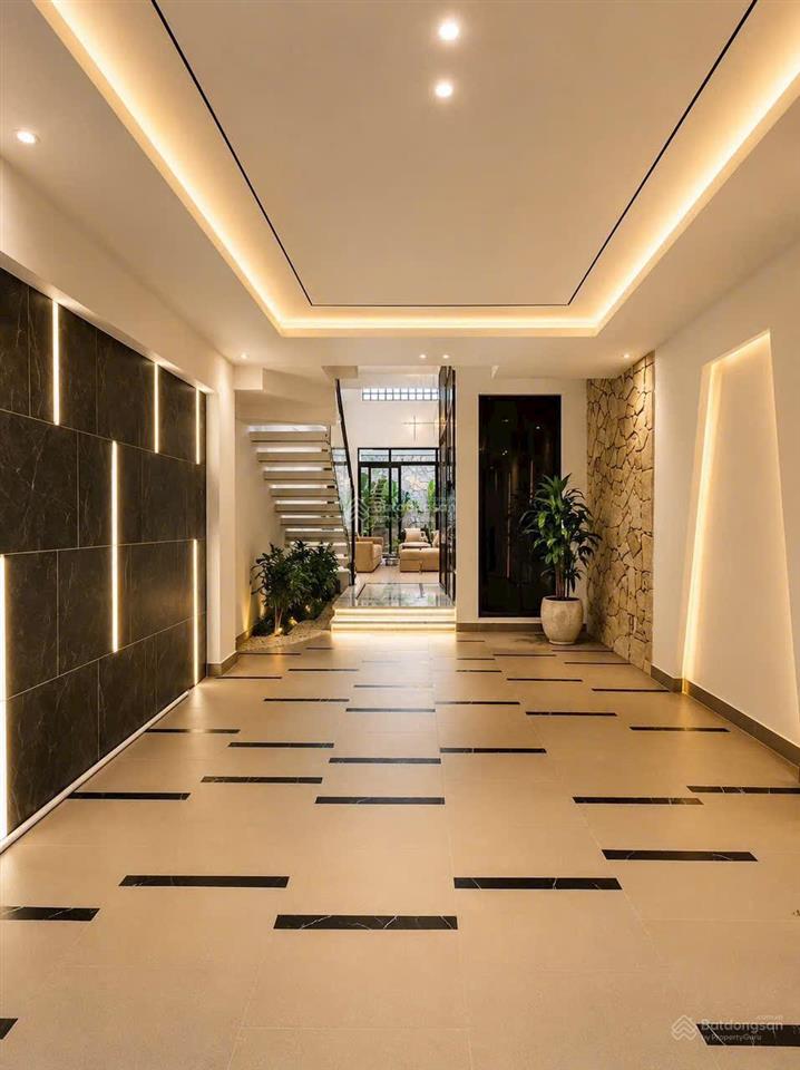 Bán gấp nhà đẹp có thang máy mã lò trệt lửng 3 lầu full nội thất an cường, giá 9.7 tỷ tl