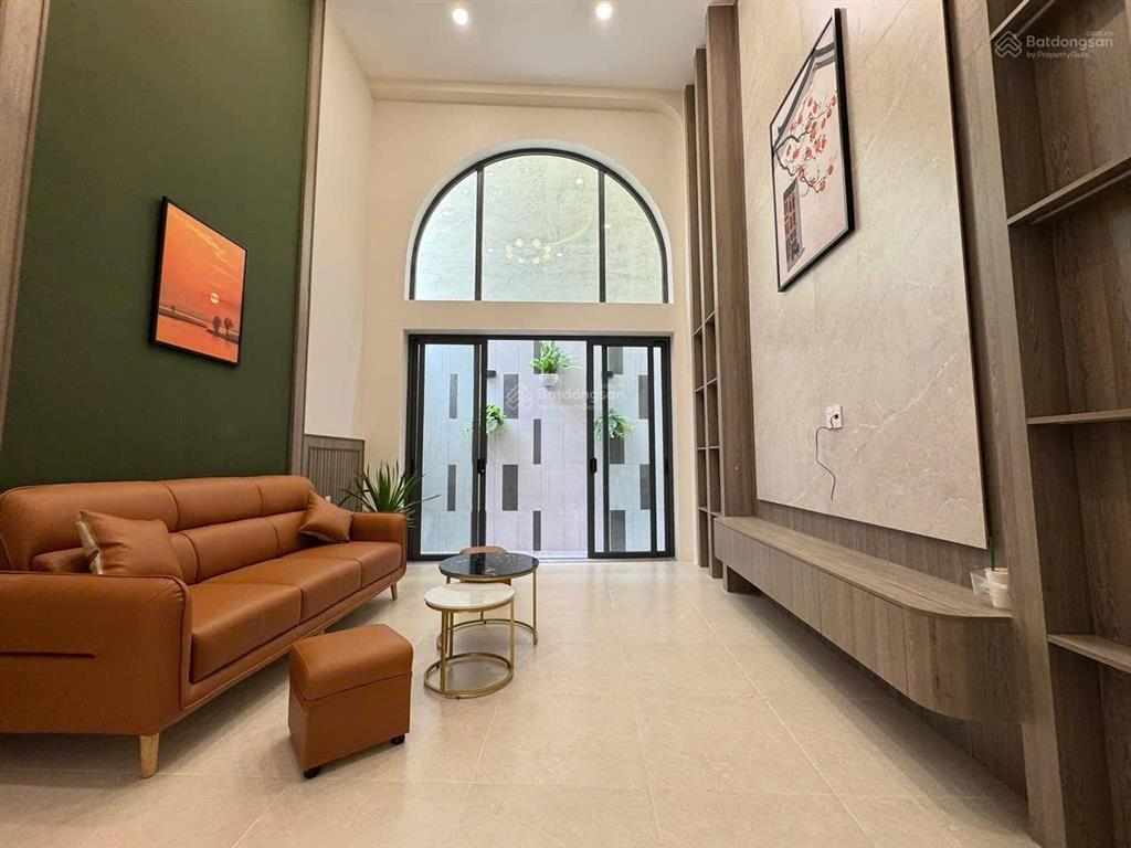 Bán nhà đẹp full nội thất có thang máy lê văn quới lửng 3 lầu st ngay 4 xã giá nhỉnh 9,9 tỷ tl