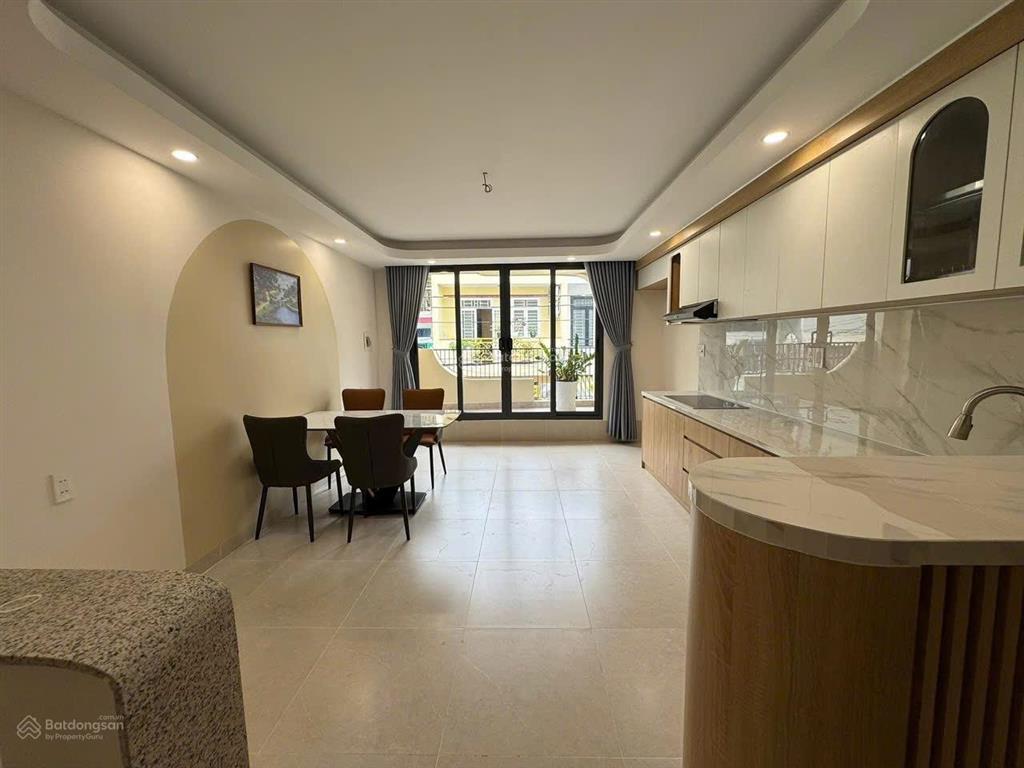 Bán nhà đẹp full nội thất có thang máy lê văn quới lửng 3 lầu st ngay 4 xã giá nhỉnh 9,9 tỷ tl