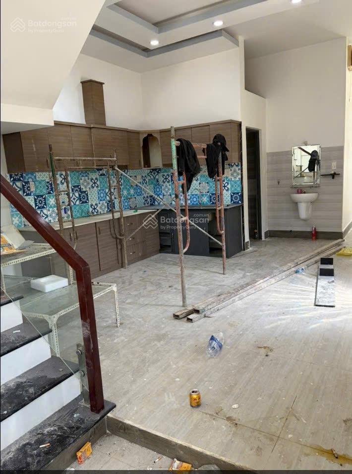 Bán nhà 2mt khu cầu xéo cũ cách trung tâm long thành 3km shr 125m2 chỉ 3t5 khu dân cư sầm uất