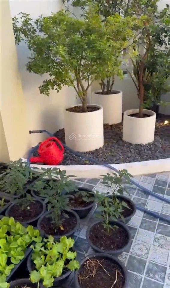 Chủ cần tiền bán gấp nhà tđc thái lạc 216m2 shr nằm gần nút giao t2 sân bay long thành, dân đông