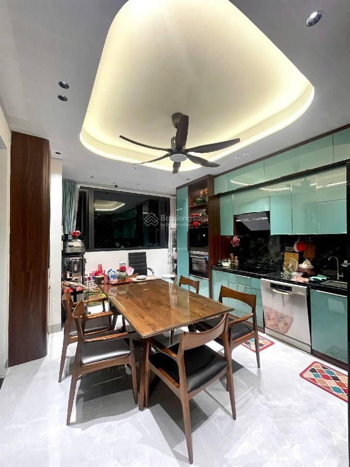 Bán căn góc liền kề 319 vĩnh hưng  110m2  5t  mt 10m  giá 30 tỷ  vỉa hè rộng  gara ở sướng