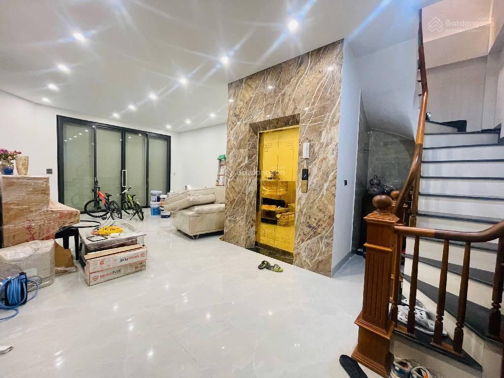 Bán căn góc liền kề 319 vĩnh hưng  110m2  5t  mt 10m  giá 30 tỷ  vỉa hè rộng  gara ở sướng