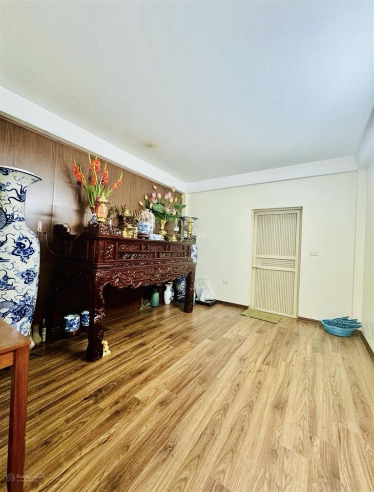 Hiếm hoàng ngân  ô tô vào nhà  88m2 mt 5m  sát phố  nhỉnh 27 tỷ
